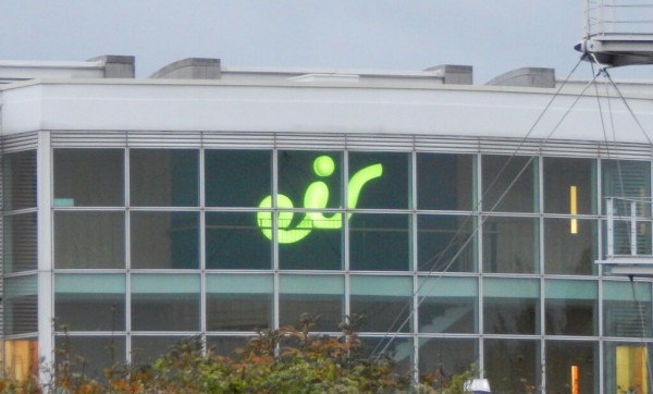 Built Up colour changing LED sign at Eir showing Green light